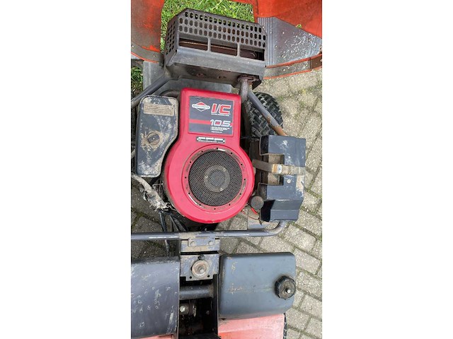 Husqvarna - rider 11 - zitmaaier - afbeelding 4 van  5