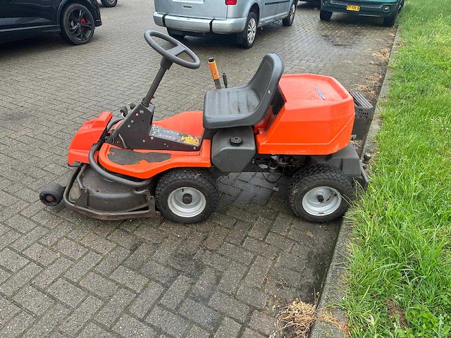 Husqvarna - rider 13 - zitmaaier - afbeelding 4 van  6