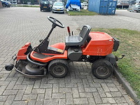 Husqvarna - zitmaaier - afbeelding 2 van  4