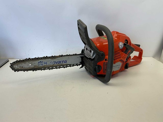 Husqvarna 130 kettingzaag - afbeelding 1 van  4