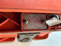 Husqvarna 137 kettingzaag - afbeelding 7 van  8