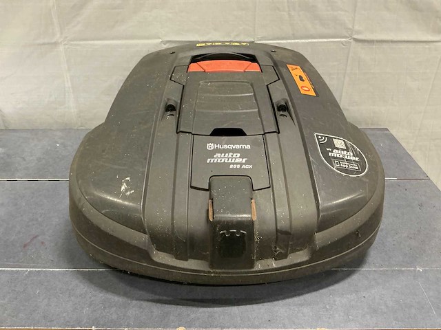 Husqvarna 265 acx robotmaaier - afbeelding 5 van  10
