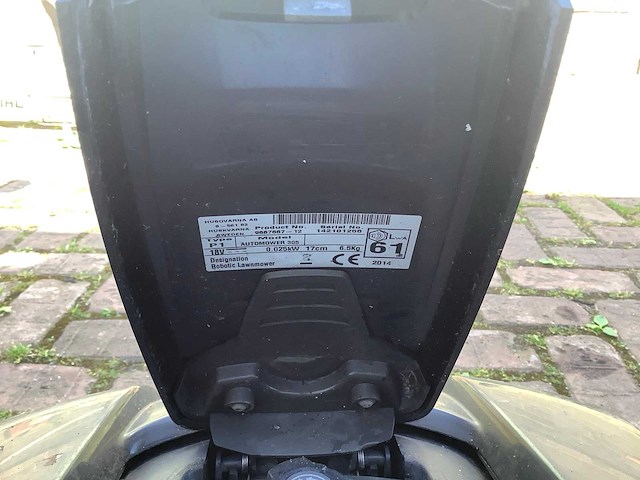 Husqvarna 305 robotmaaier - afbeelding 6 van  6