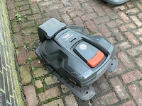 Husqvarna 310 robotmaaier - afbeelding 2 van  3