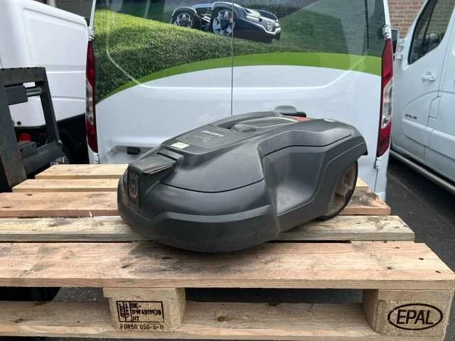 Husqvarna 315 robotmaaier - afbeelding 3 van  3