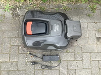 Husqvarna 315 x robotmaaier - afbeelding 4 van  5