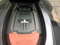 Husqvarna 320 robotmaaier - afbeelding 5 van  6