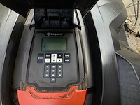 Husqvarna 320 robotmaaier - afbeelding 4 van  5