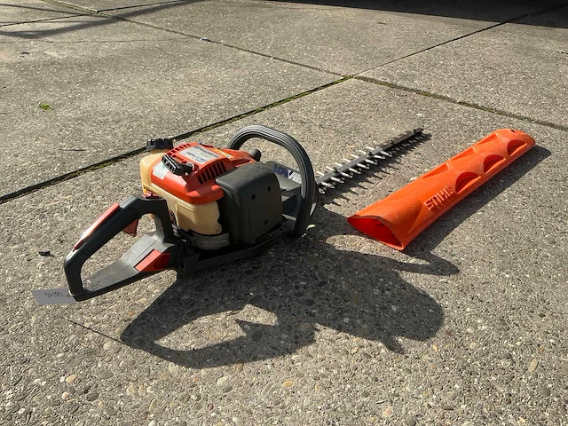 Husqvarna 325hd60 heggenschaar - afbeelding 3 van  7