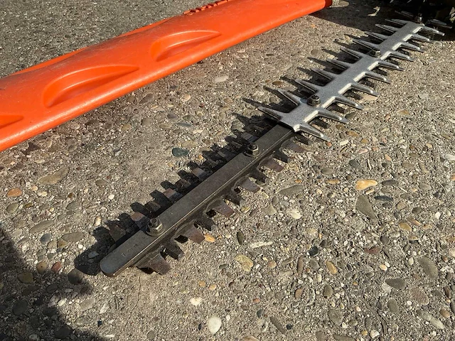 Husqvarna 325hd60 heggenschaar - afbeelding 7 van  7