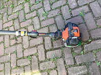 Husqvarna 327 pt5 s telescoopstokkettinzaag - afbeelding 5 van  6