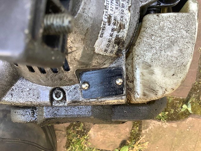 Husqvarna 327 pt5 s telescoopstokkettinzaag - afbeelding 6 van  6