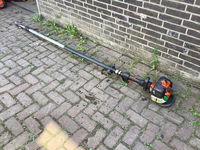 Husqvarna 327 pt5s telescoopstokkettingzaag - afbeelding 1 van  4