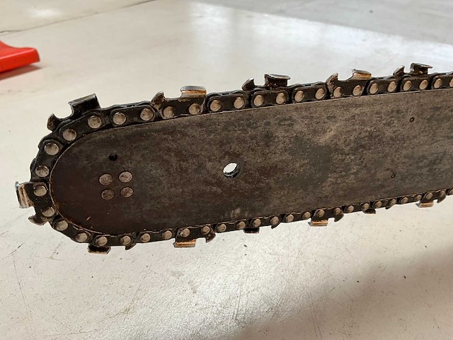 Husqvarna 36 kettingzaag - afbeelding 3 van  7