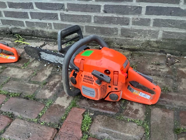 Husqvarna 435 kettingzaag - afbeelding 1 van  1