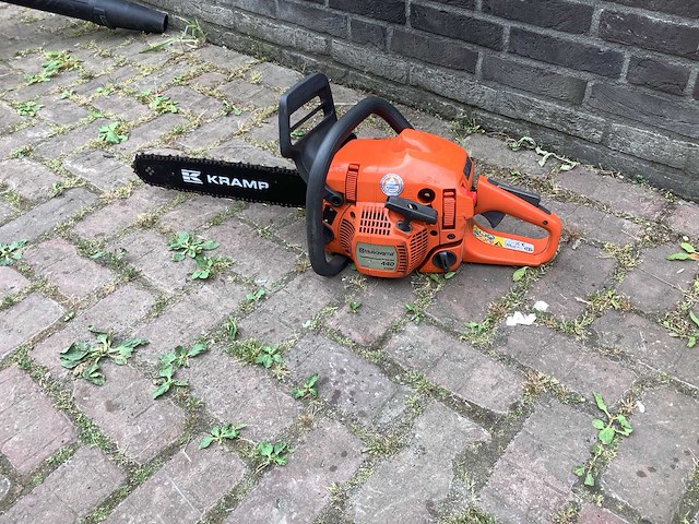 Husqvarna 440 kettingzaag - afbeelding 1 van  4