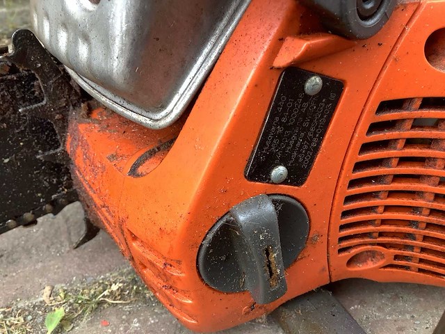 Husqvarna 440 kettingzaag - afbeelding 4 van  4
