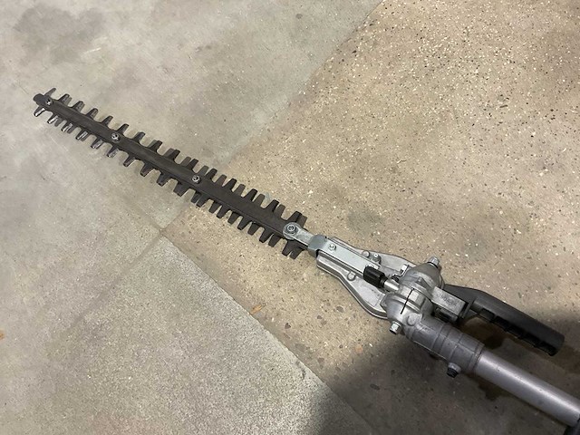 Husqvarna 525 lk heggenschaar - afbeelding 4 van  6
