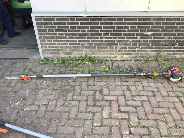 Husqvarna 525pt5s telescoopstokkettingzaag - afbeelding 2 van  7