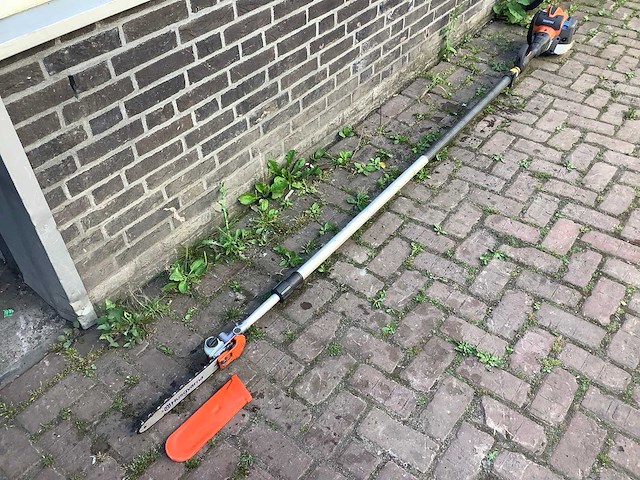 Husqvarna 525pt5s telescoopstokkettingzaag - afbeelding 3 van  6