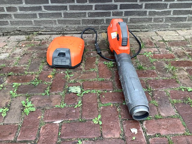 Husqvarna 530ibx bladblazer - afbeelding 2 van  5