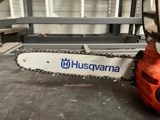 Husqvarna 535i xp accu kettingzaag - afbeelding 4 van  6