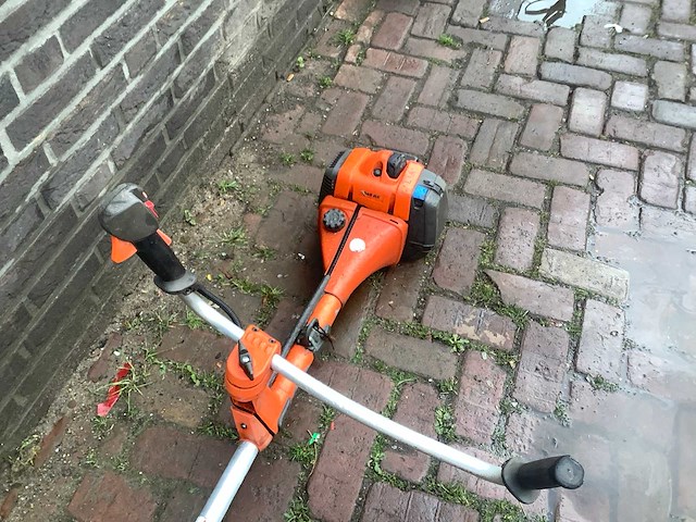 Husqvarna 545rx bosmaaier - afbeelding 4 van  4