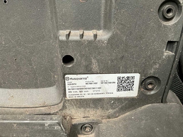 Husqvarna 550ibtx ruggedragen bladblazer - afbeelding 4 van  6
