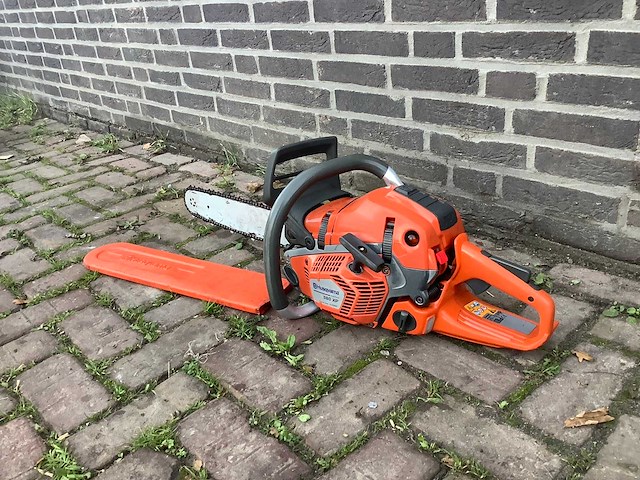 Husqvarna 560xp kettingzaag - afbeelding 1 van  4