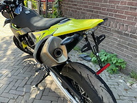Husqvarna 701 supermoto motorfiets - afbeelding 7 van  7