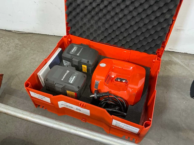 Husqvarna accu tuingereedschap - afbeelding 4 van  4
