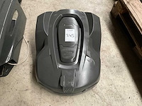 Husqvarna auto mower 320 robotmaaier - afbeelding 1 van  4