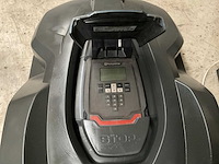 Husqvarna auto mower 320 robotmaaier - afbeelding 3 van  4
