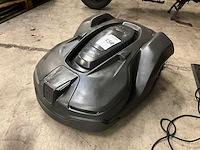 Husqvarna auto mower robotmaaier - afbeelding 1 van  4