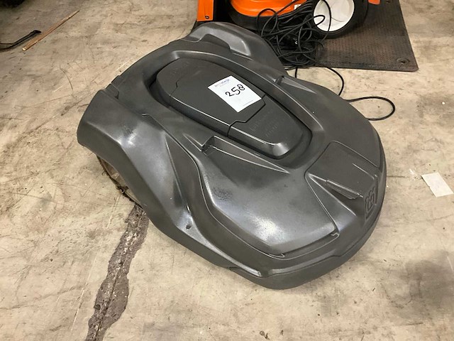 Husqvarna auto mower robotmaaier - afbeelding 2 van  4