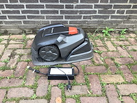 Husqvarna automower 105 robotmaaier - afbeelding 2 van  4