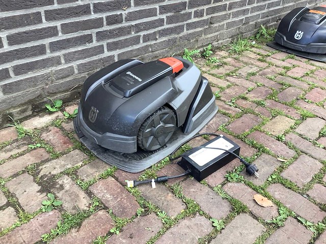 Husqvarna automower 105 robotmaaier - afbeelding 5 van  6