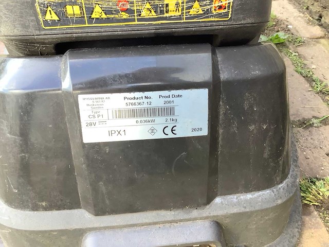 Husqvarna automower 105 robotmaaier - afbeelding 4 van  5