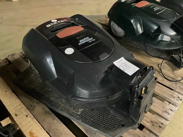 Husqvarna automower 230 acx robotmaaier - afbeelding 2 van  7