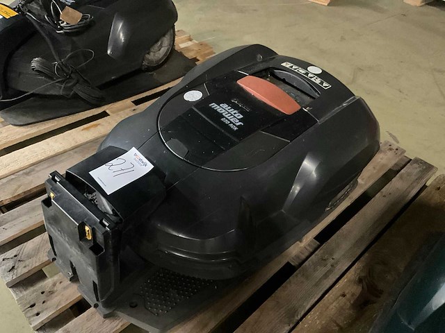 Husqvarna automower 230 acx robotmaaier - afbeelding 3 van  7