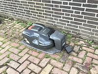 Husqvarna automower 310 robotmaaier - afbeelding 1 van  6