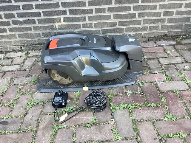 Husqvarna automower 315 robotmaaier - afbeelding 2 van  6