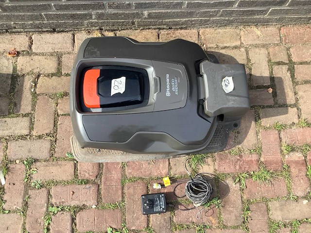 Husqvarna automower 315x robotmaaier - afbeelding 4 van  6