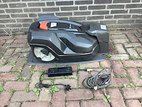 Husqvarna automower 420 robotmaaier - afbeelding 2 van  6