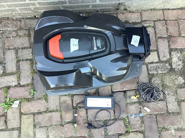 Husqvarna automower 430 x robotmaaier - afbeelding 4 van  6