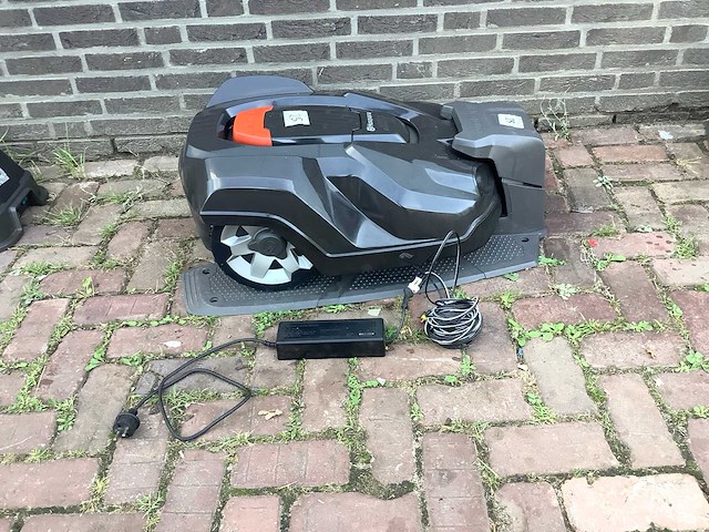 Husqvarna automower 430x robotmaaier - afbeelding 2 van  9