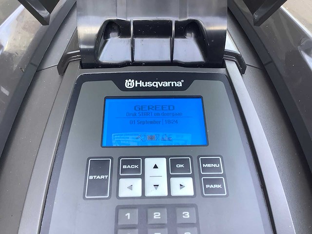 Husqvarna automower 430x robotmaaier - afbeelding 8 van  9