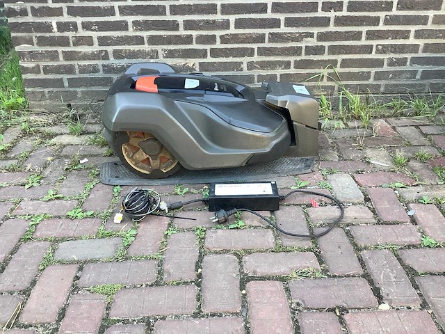 Husqvarna automower 450x robotmaaier - afbeelding 2 van  7
