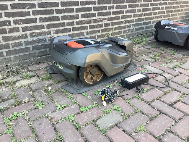 Husqvarna automower 450x robotmaaier - afbeelding 3 van  7
