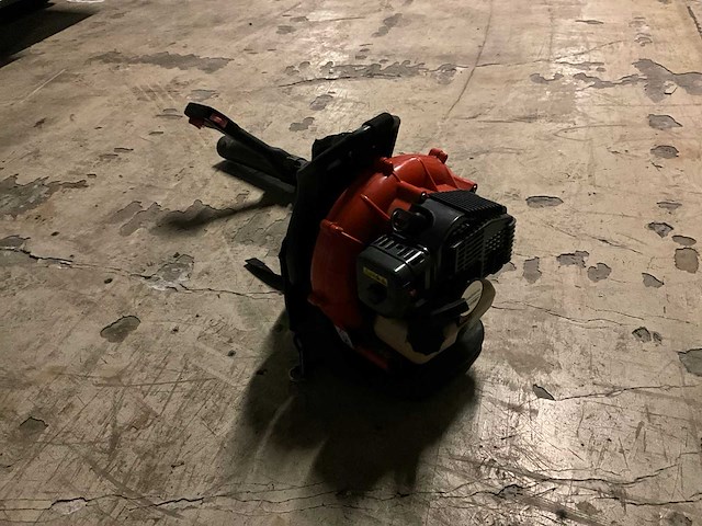 Husqvarna bladblazer - afbeelding 2 van  4